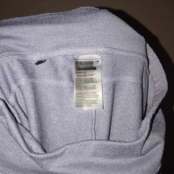 *SOLD* Gymshark lilac leggings - Picture 3 of 3